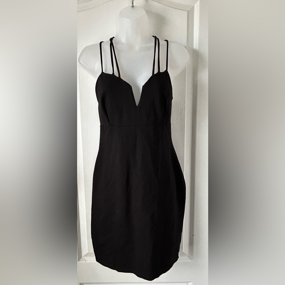 Chic Black Strapless Dress